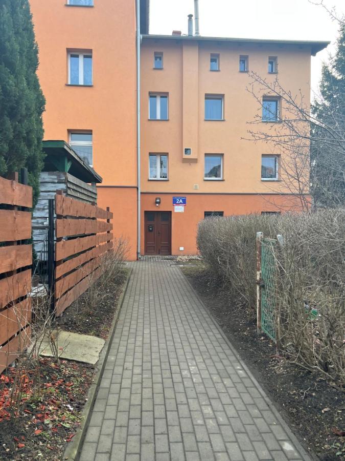 Ferienwohnung Blisko Teatru 2 Waldenburg Exterior foto